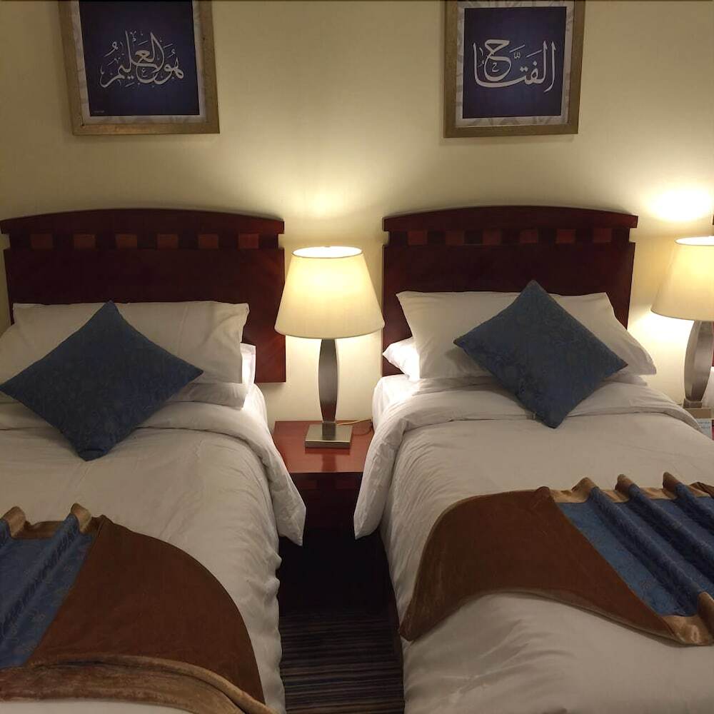 Al Eiman Al Qibla Hotel Medina Exterior photo